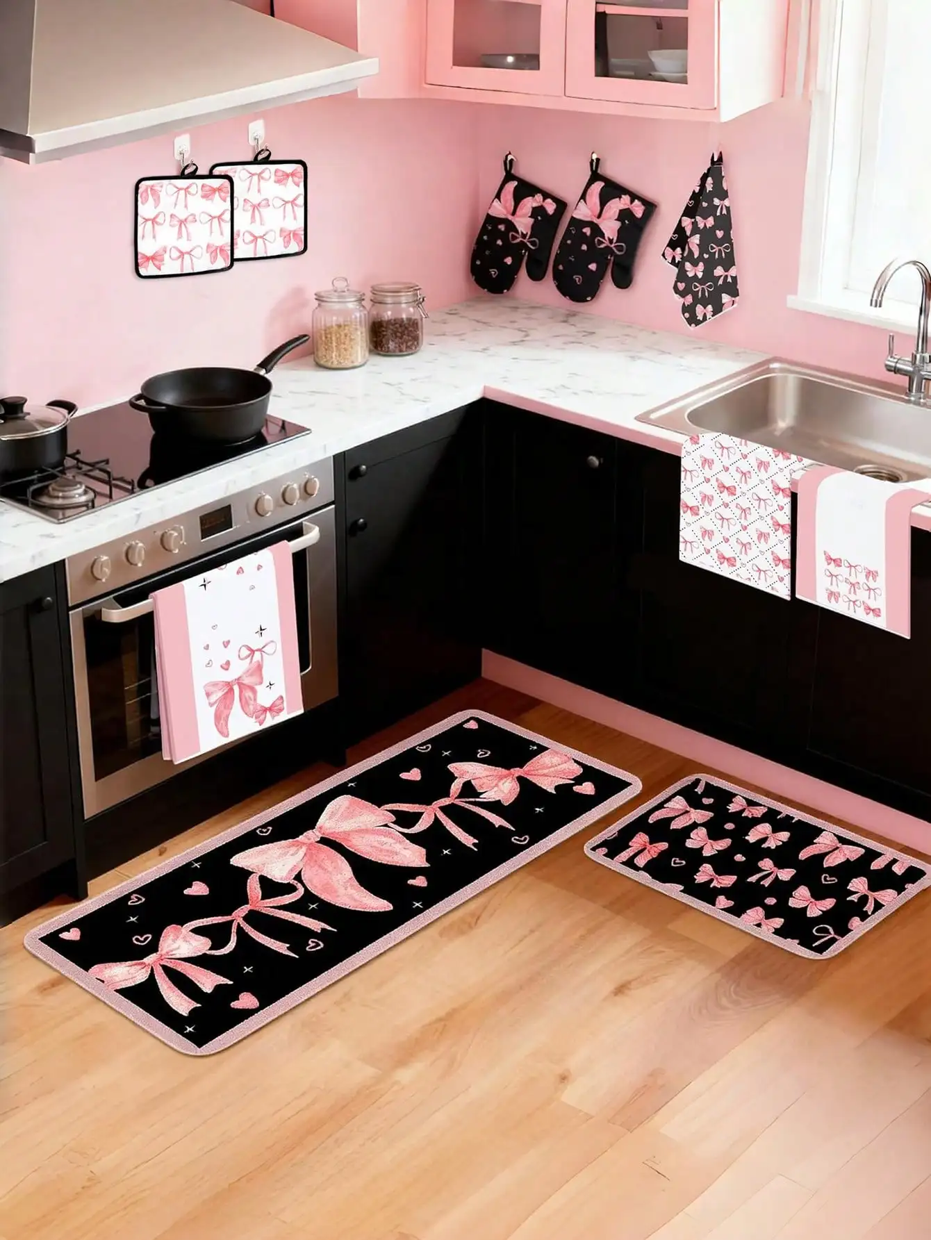 Baking Kitchen Set - ชุดอุปกรณ์ครัวลายโบว์สีชมพู 10 ชิ้น ประกอบด้วย ผ้าเช็ดจาน 4